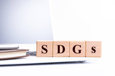 SDGsのロゴは使用許可が必要？使い方や使用例を徹底解説